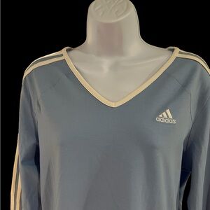 NWT Adidas Long Sleeve Activewear Top Size M (8-10) Light Blue/White Trim V-neck